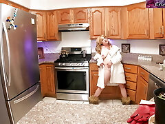 MILF cream smash in the kitchen MILF cream smash in the kitchen