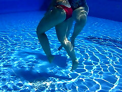 uber-cute legs in the pool uber-cute legs in the pool