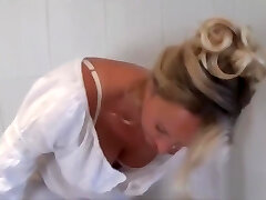 Russian mature busty mommy in shower
