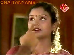 Aunty in bikini Aunty in bikini