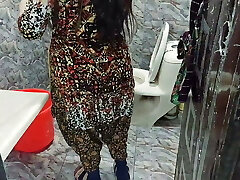 House Maid Anally Fucked In the Bathroom, Doggy-style with Hindi Audio