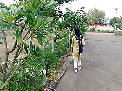 School se aa Rahi ladki ko choda School se aa Rahi ladki ko choda