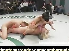 Catfighter Team Fingering During the Grappling