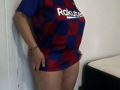 PERVERTED MILF LETS STEPSON CUM ON HAIRY Muff