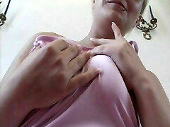 Light-haired Sau Lutscht den harten Schwanz Light-haired Sau Lutscht den harten Schwanz