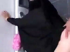Fuck-a-thon in room Arabic girl