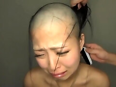 japanses girl head shaving