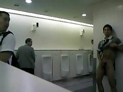 CMNM - Dude Masturbating in Public Toilets !