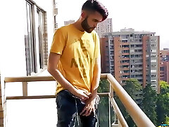 Jerking off my big uncircumcised fuck-stick in the balcony did i get caught?