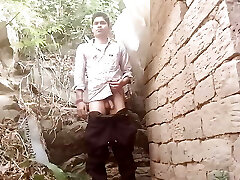 Urinate cumshort tribute to jackline on outside of Riya home