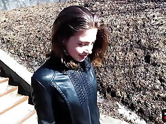 Very Risky Teen Games Blowjob in a Public Place and Showcasing Mammories