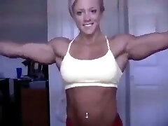 Blond bombshell fbb flexes