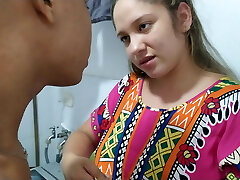 I suck my stepsister's juicy fuckbox in the laundromat.