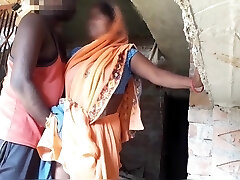 Indian Desi Bhabhi Fucking First Time Her Cremie Taut Pussy Doggy Style