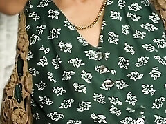 Alte Cougar bekommt den Nachbarssohn zu greifen