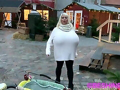 Horny Big Jugged Fat Chubby Busty Blonde