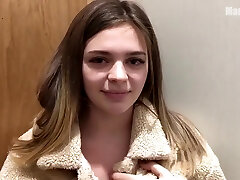 Maryslava - Suck Blowjob In The Swa