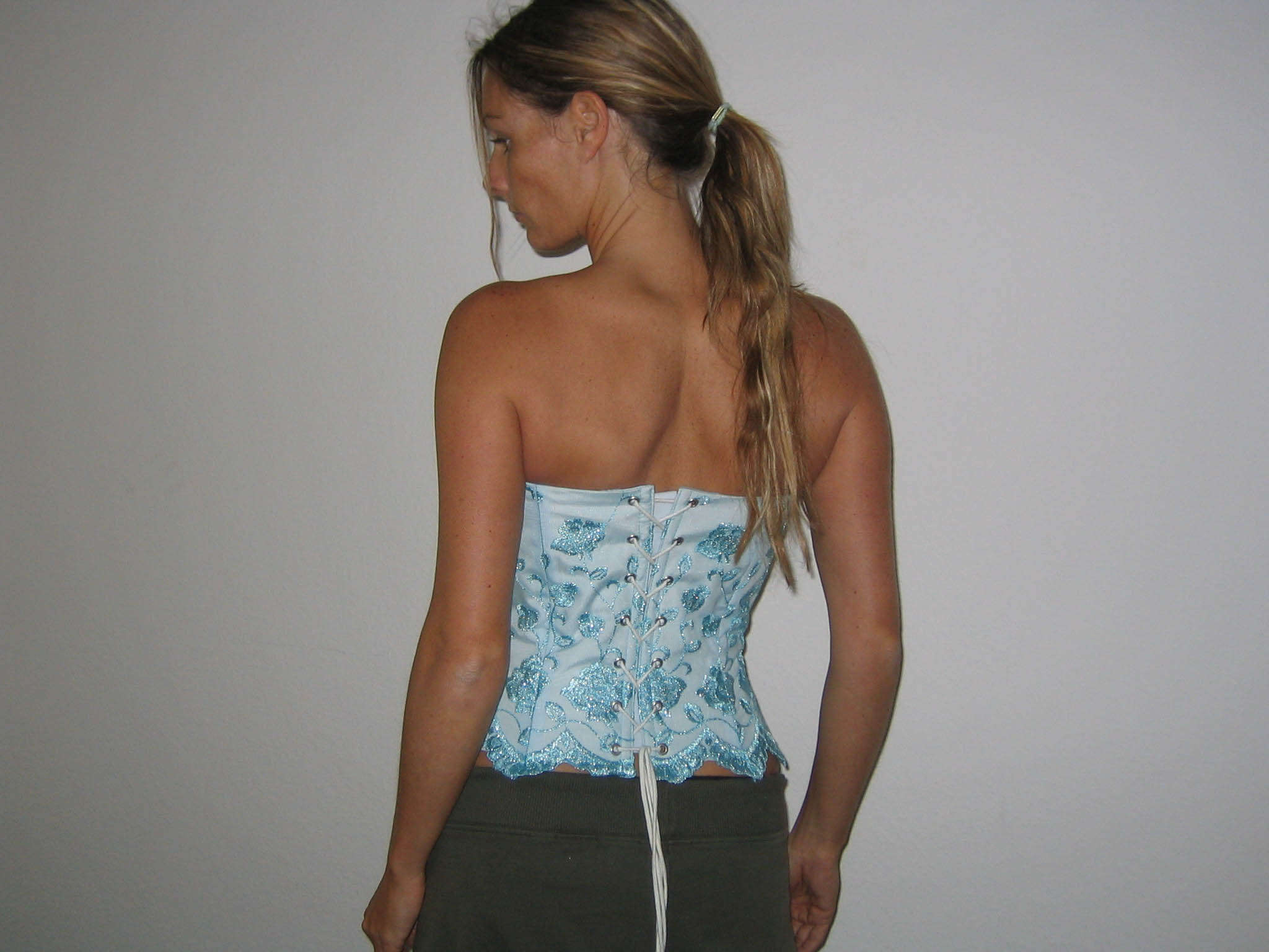 Dildo-crazy housewives