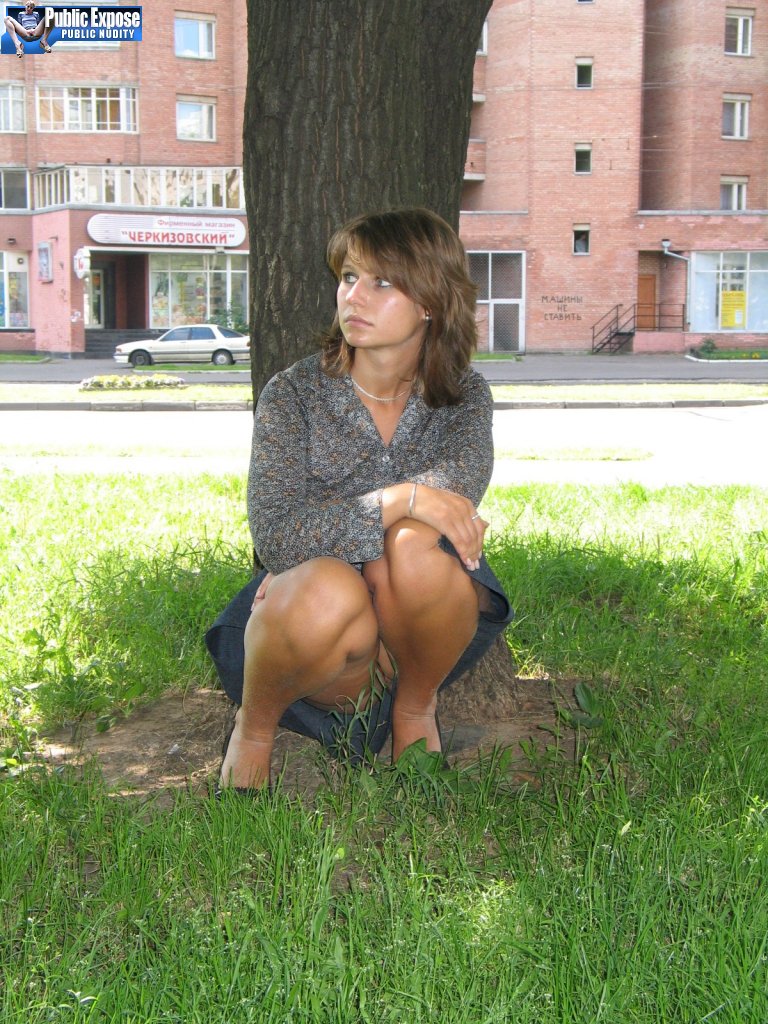 A bit shy girl airs her pussy in public