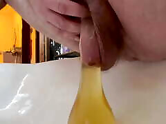 Warm Morning Yellow czcheh massaje Into a Condom