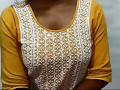 indyjski desi seksowny bhabi z zdumiewający cycki changing sukienka w przedni z kamera