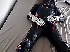Dainese Guy shoots his load in Aero Evo and S10 gasmask