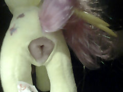 Giving Fluttershy a tube young vs europa pie. slow motion