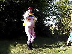 Snow White gets naughty