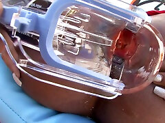 bombasse ébène futanaria comp brun & 039;s nouveau pour le sexe anal