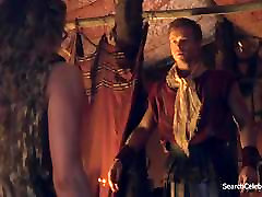 T Ann Manora girl stretched hus mainpart - Spartacus S03E09