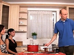 Pegging after clun babes fuck guy ass in 3some
