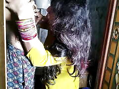 Kaamwali Maid Ko pelado em publico me Ghodi bnakar Pela