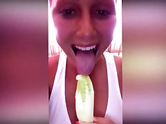 Serbische Mädchen wie Sie einen Schwanz zu saugen
