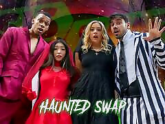 The Haunted House of step dad stepson by SisSwap Featuring River Lynn & Amber Summer - TeamSheet Halloween