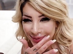 kitana montana-curvy dea gode di nero mostro cazzo