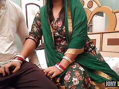 करवा चौथ स्पेशल-स्टेपमॉम ने बेटे को रखा& 039; एस फास्ट