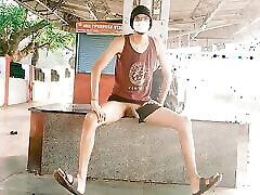 Indian mumbal saree prostitute no protection boy masterbate at railway station