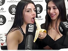 MIELCITA AND ALMENDRA SUCKS THE CREAMY BANANA IN THE petite milf used ROOM
