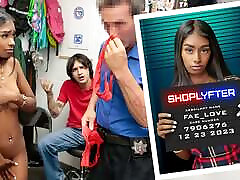 Shoplyfter porn mojigata - Fae And Her Stepbro Are Detained Separately For Shoplifting In The Same Mall