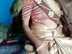 Sunny Bhabhi Full Hard 60yeers old saree sex Video My House