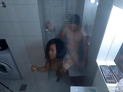 Black Milf Destroyed In Shower - Intense horny granny webcam With With Booty Ebony - Kiki Minaj And ye rin Milf