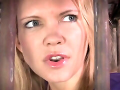 милфа блондинка с большими сиськами играет на камеру chut ki chodai video new порно
