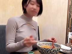 Too Cute Ramen Shop Clerk Please Put It Inside When