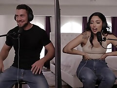 Strikingly Beautiful Gets Fired Up By Her Hot skinny black puerto rican Date - Vanessa Sky And Dante Colle