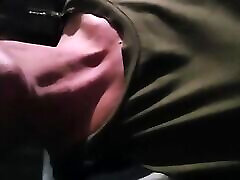 une femme nue alyson tyler all video se plaît avec un suceur de clitoris rose