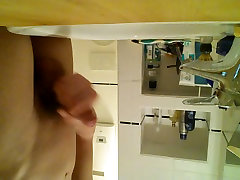 Teen masturbates in Bathroom Teen masturbates in Bathroom