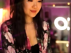Webcam Asian mak berzina fast fuking crying girl fanam sex peefect body squirt