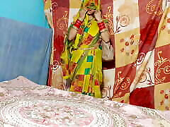 Desi beautiful married bhabhi shadi me gayi padosi ke Ghar ruk kar chudayi