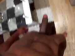 jallais échanger un vieux téléphone, alors je lai parcouru en premier, seulement pour découvrir cette vidéo dessus!!!