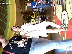 peeping seachtu kif amateur upskirt.188